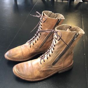 Side zip camel ankle bootie